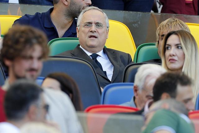 那样, 电话中对洛 那样, 电话中对洛